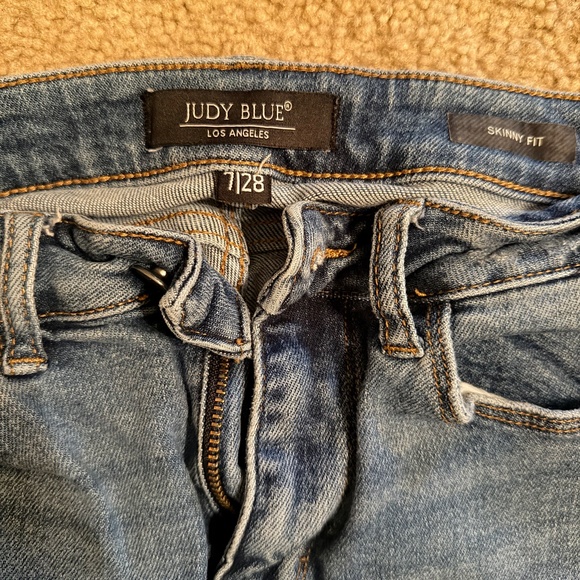 Judy Blue size 7/28 - Picture 4 of 5